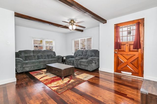 116 Weare St, Lawrence, MA 01843