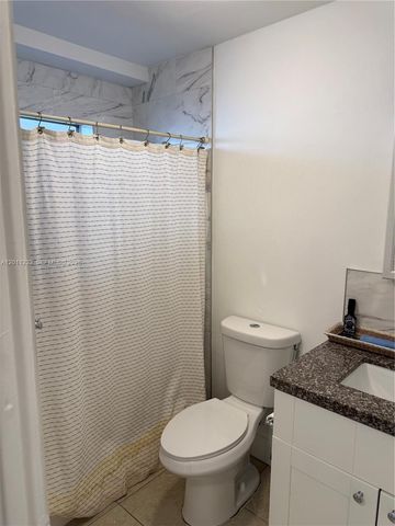 399 NW 72nd Ave 209, Miami, FL 33126