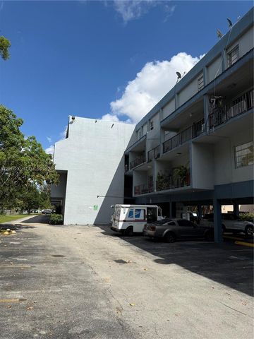 399 NW 72nd Ave 209, Miami, FL 33126