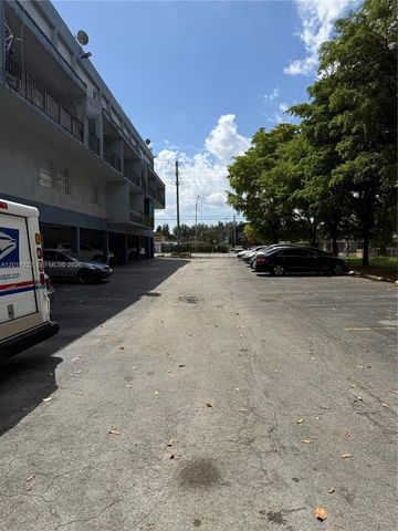 399 NW 72nd Ave 209, Miami, FL 33126