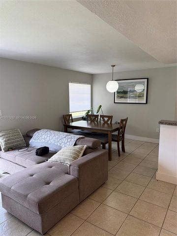 399 NW 72nd Ave 209, Miami, FL 33126