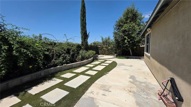 11916 Berlyn Dove Court, Jurupa Valley, CA 91752