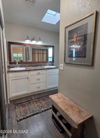 690 S Chimney Canyon Drive, Tucson, AZ 85748