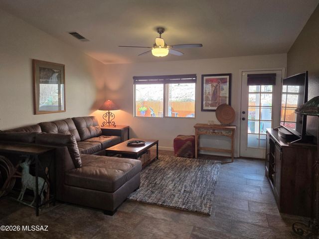 690 S Chimney Canyon Drive, Tucson, AZ 85748