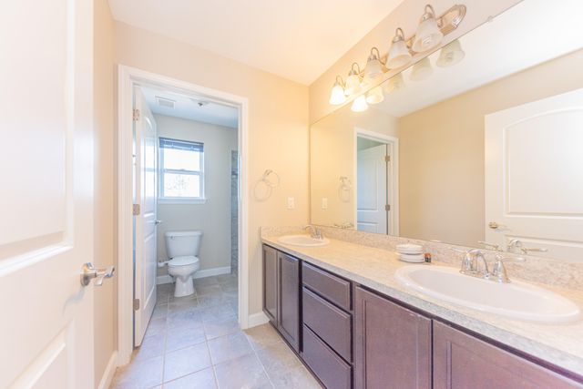 51344 E Bourne Terrace, Novi, MI 48374