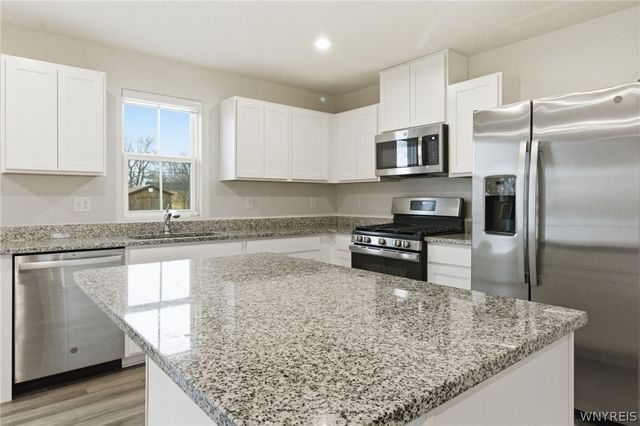 108 South Drive, West Seneca, NY 14218