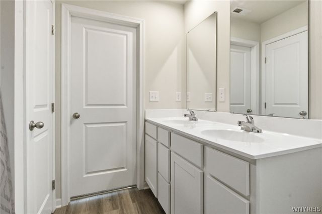 108 South Drive, West Seneca, NY 14218