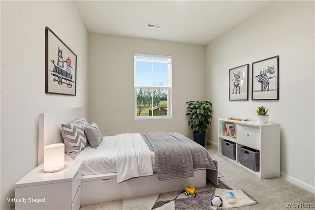 108 South Drive, West Seneca, NY 14218