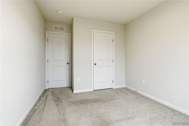 108 South Drive, West Seneca, NY 14218