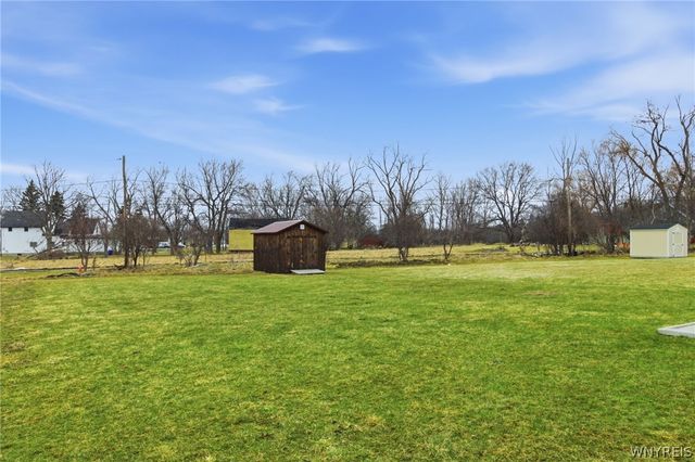 108 South Drive, West Seneca, NY 14218