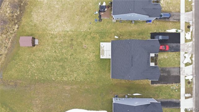 108 South Drive, West Seneca, NY 14218