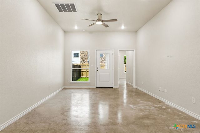 406 W Avenue C, Copperas Cove, TX 76522
