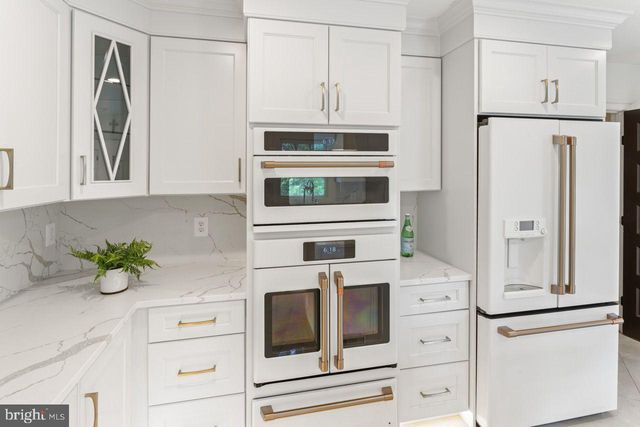 5844 BERMUDA CT, Mclean, VA 22101