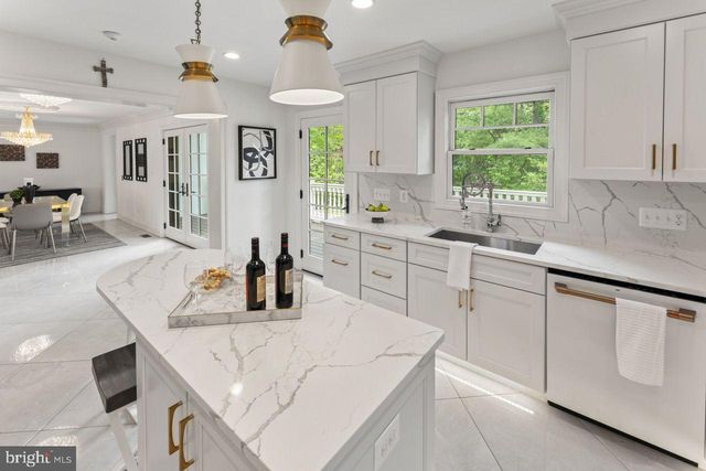 5844 BERMUDA CT, Mclean, VA 22101