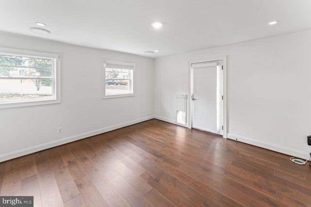 5844 BERMUDA CT, Mclean, VA 22101