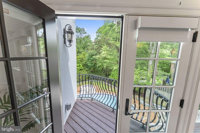 5844 BERMUDA CT, Mclean, VA 22101