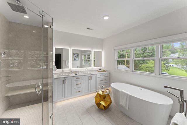 5844 BERMUDA CT, Mclean, VA 22101