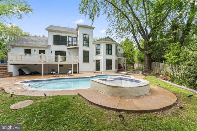 5844 BERMUDA CT, Mclean, VA 22101