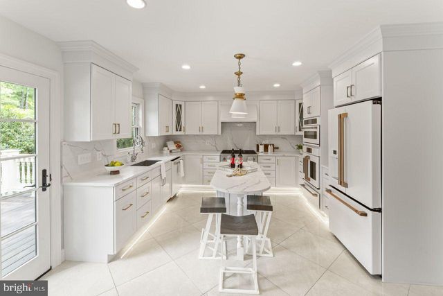 5844 BERMUDA CT, Mclean, VA 22101