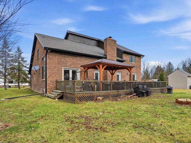 8863 Marine City Highway, Ira Twp, MI 48023