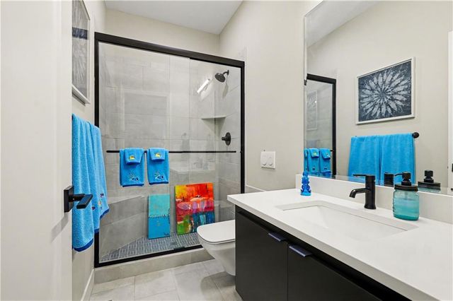 24808 W 88th Terrace, Lenexa, KS 66227