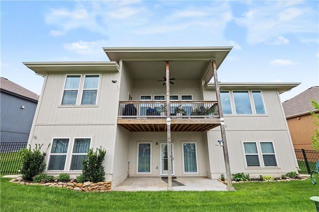 24808 W 88th Terrace, Lenexa, KS 66227