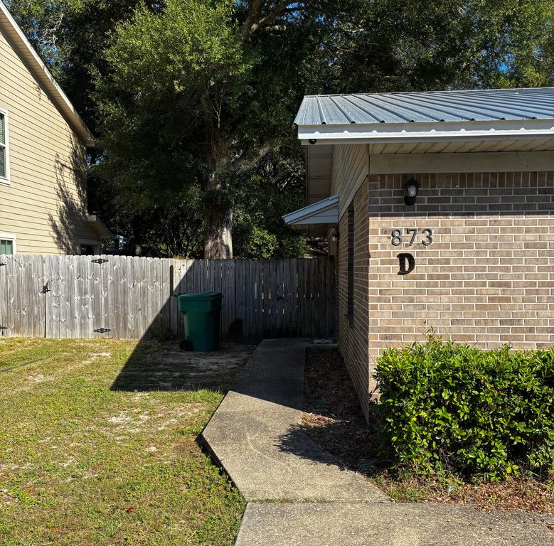 873 Fairview Drive D, Fort Walton Beach, FL 32547