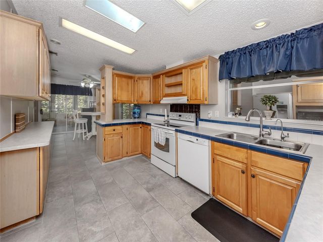 236 NATURES WAY, North Port, FL 34287