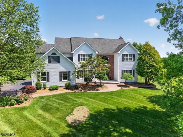 38 Grove Farm Rd, Union Twp., NJ 08867