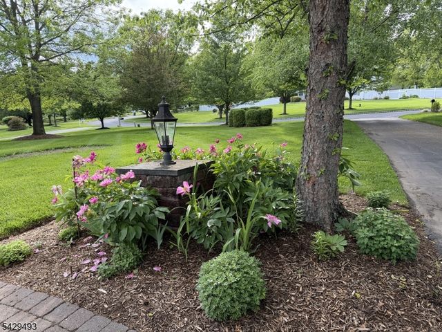 38 Grove Farm Rd, Union Twp., NJ 08867