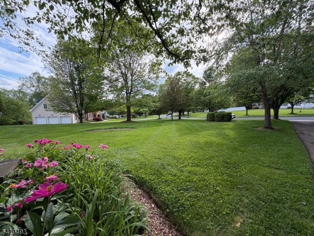 38 Grove Farm Rd, Union Twp., NJ 08867