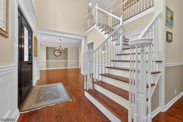 38 Grove Farm Rd, Union Twp., NJ 08867