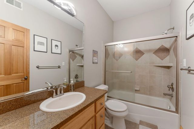 5841 190th Street E, Prior Lake, MN 55372