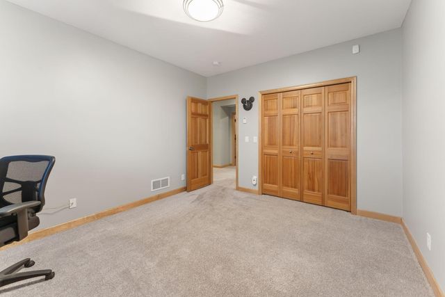 5841 190th Street E, Prior Lake, MN 55372