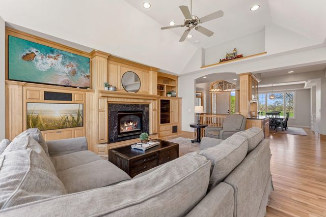 5841 190th Street E, Prior Lake, MN 55372