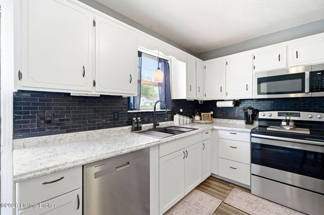 101 Rainbow Ct, Bardstown, KY 40004