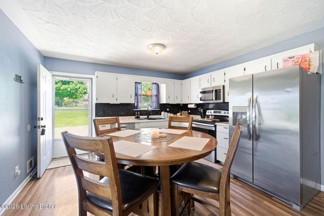101 Rainbow Ct, Bardstown, KY 40004