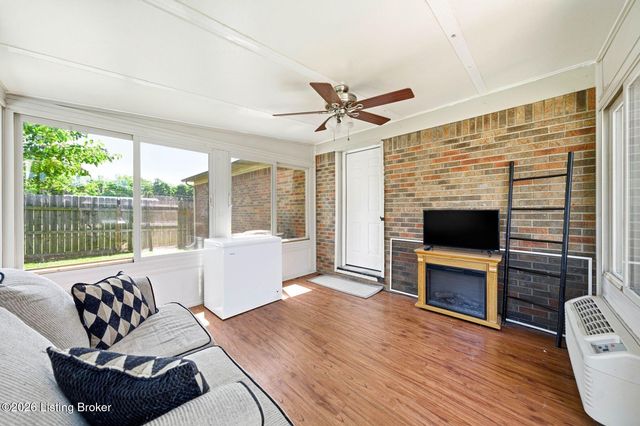 101 Rainbow Ct, Bardstown, KY 40004