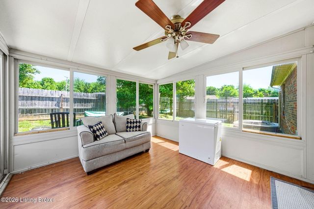 101 Rainbow Ct, Bardstown, KY 40004