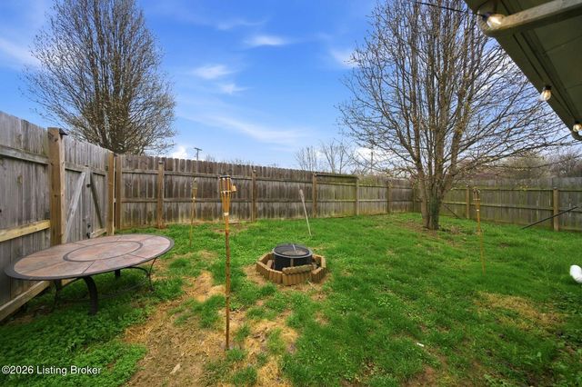 101 Rainbow Ct, Bardstown, KY 40004