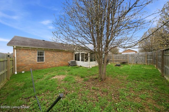 101 Rainbow Ct, Bardstown, KY 40004