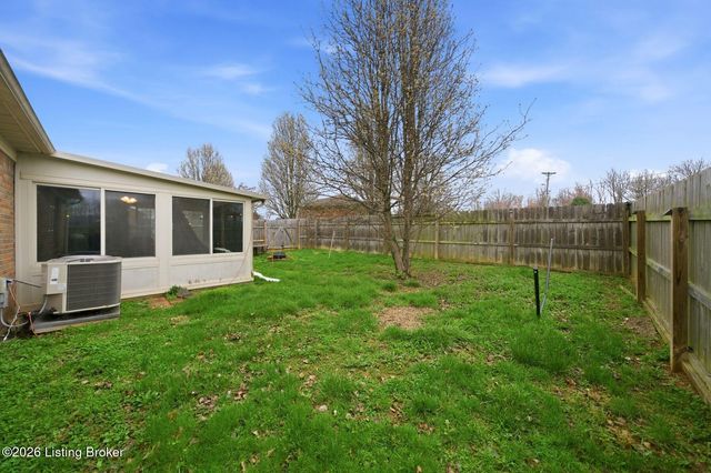 101 Rainbow Ct, Bardstown, KY 40004