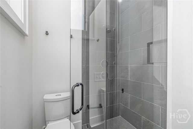 218 W 43rd Street, Savannah, GA 31401