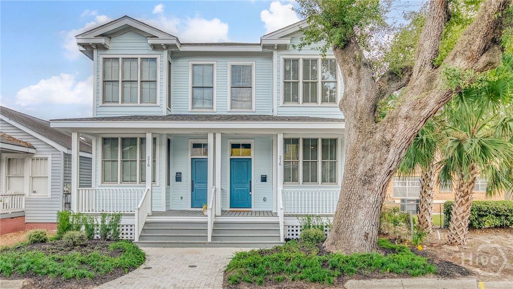 218 W 43rd Street, Savannah, GA 31401