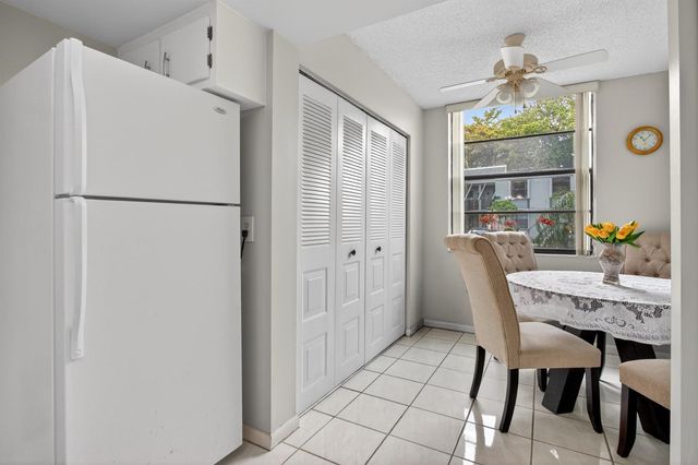 7321 NW 18th Street 107, Margate, FL 33063
