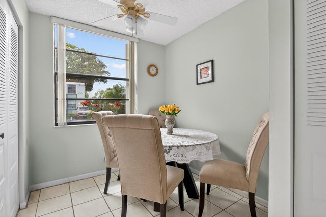 7321 NW 18th Street 107, Margate, FL 33063