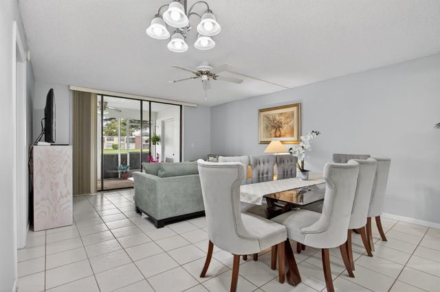 7321 NW 18th Street 107, Margate, FL 33063