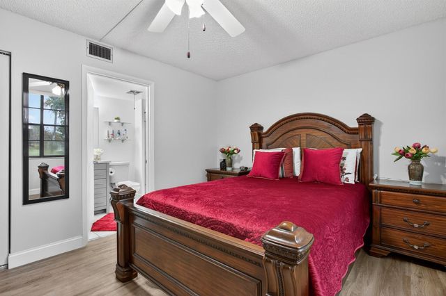 7321 NW 18th Street 107, Margate, FL 33063