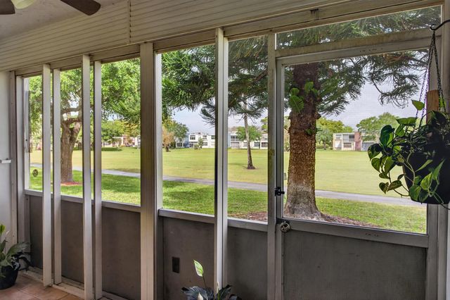 7321 NW 18th Street 107, Margate, FL 33063