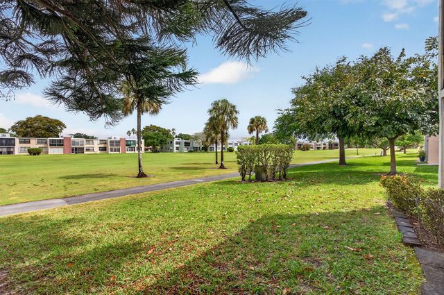 7321 NW 18th Street 107, Margate, FL 33063
